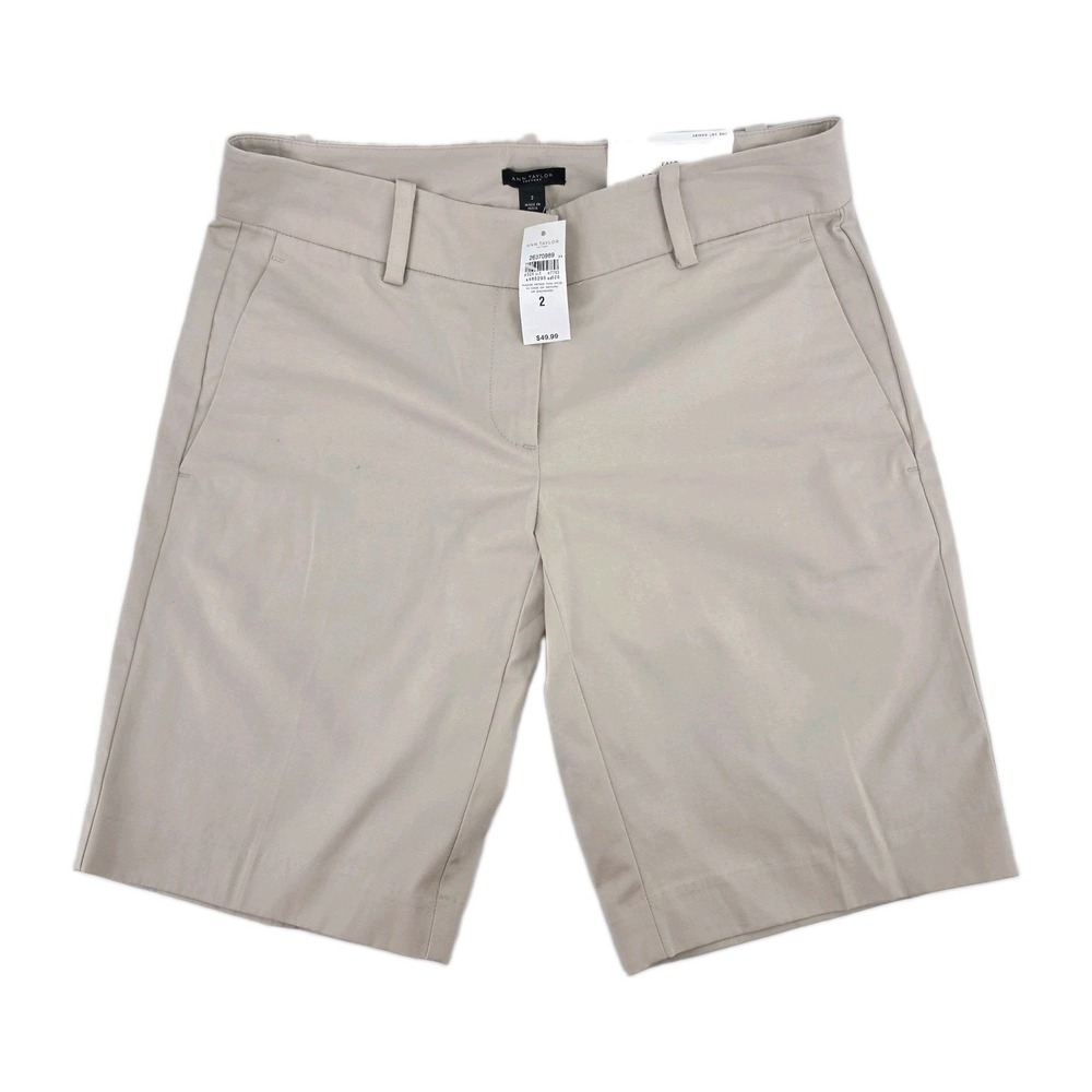 Ann Taylor Factory The 10 Short Womens Size 2 NWT Khaki Beige Bermuda Shorts